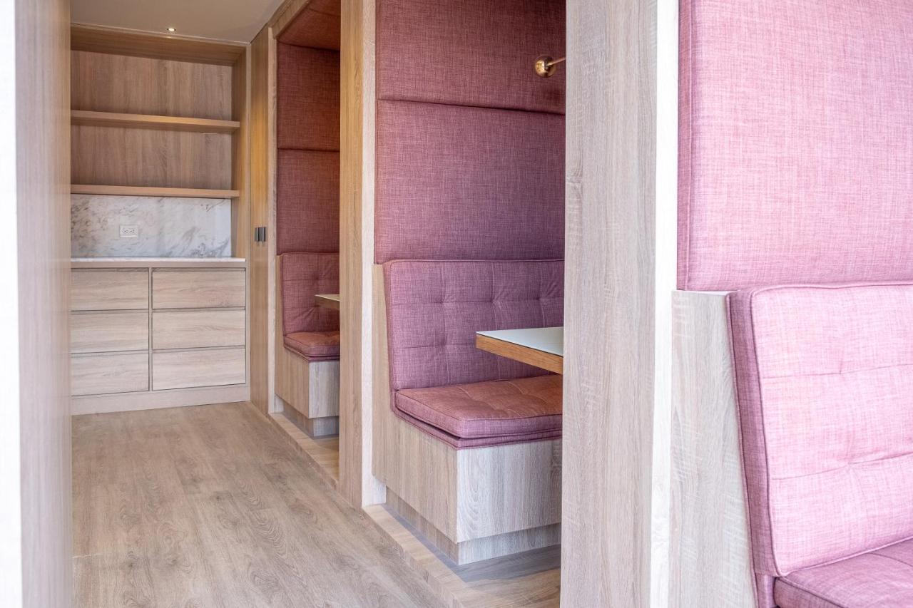 公寓式飯店 Icon 100 Luxury Apartasuites *