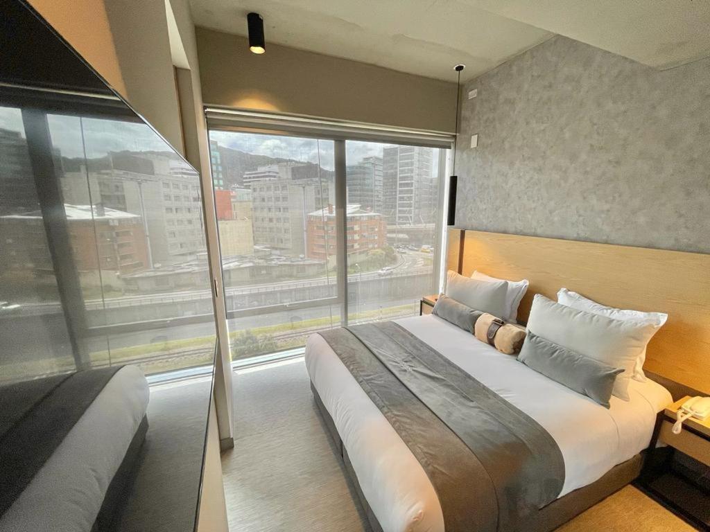 Icon 100 Luxury Apartasuites 公寓式飯店 Bogotá