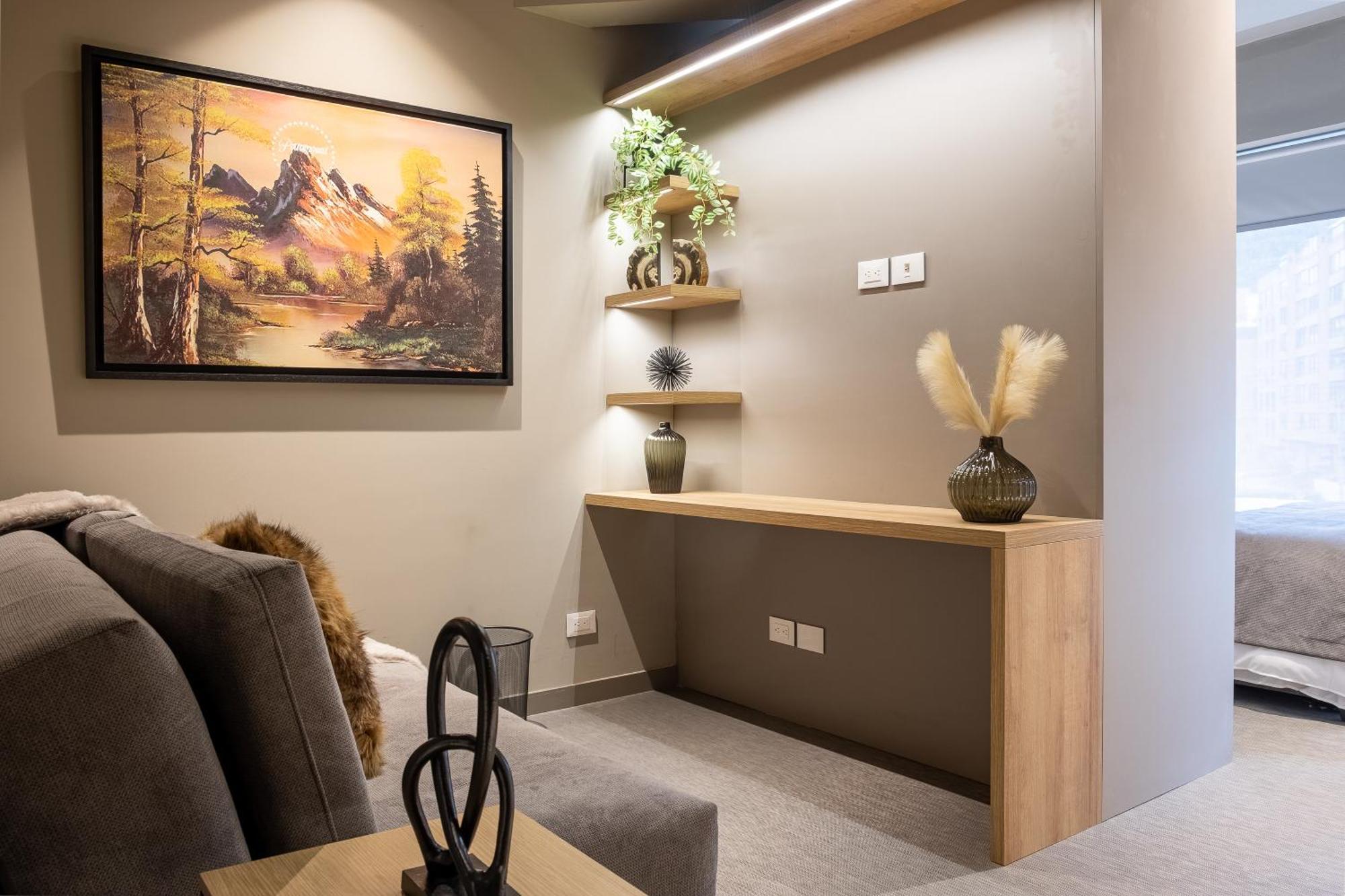 公寓式飯店 Icon 100 Luxury Apartasuites