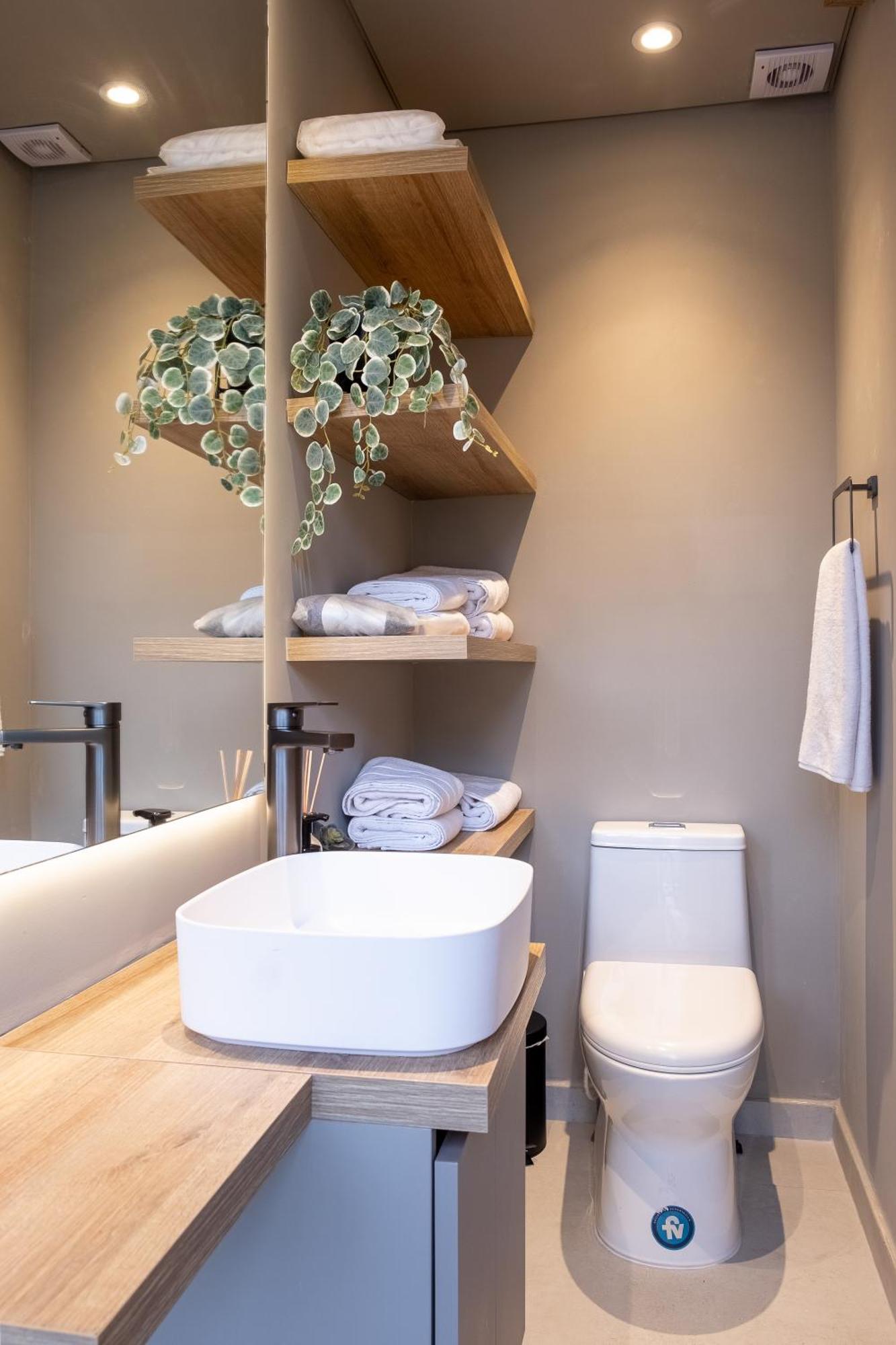 Icon 100 Luxury Apartasuites 公寓式飯店 Bogotá